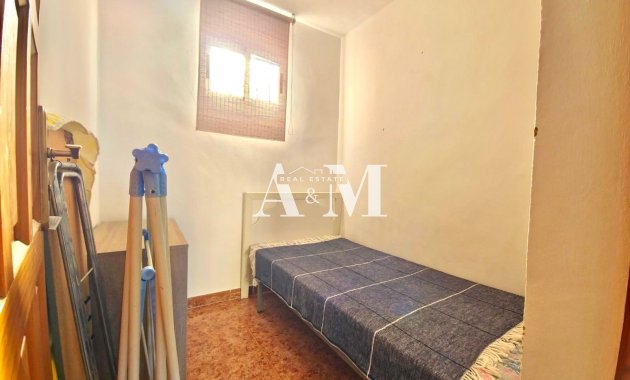 Alquiler a largo plazo - Chalet - Torrevieja - Torrelamata - La Mata