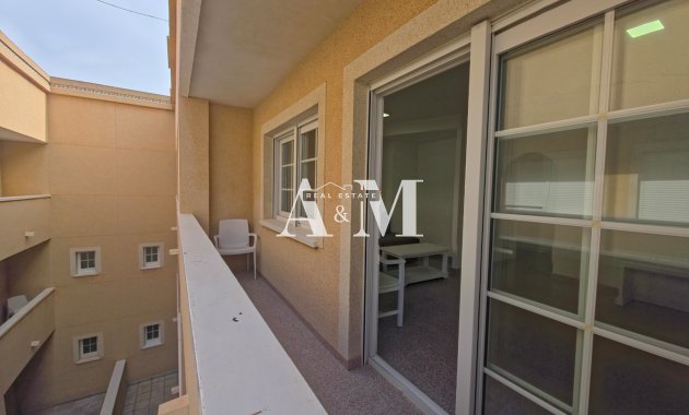 Alquiler a largo plazo - Apartamento / piso - Torrevieja - Torrelamata - La Mata