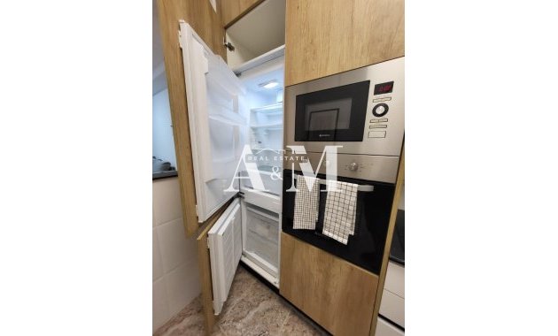 Long Term Rental - Apartment / flat - Torrevieja - Centro