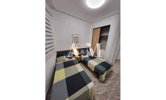 Long Term Rental - Apartment / flat - Torrevieja - Centro