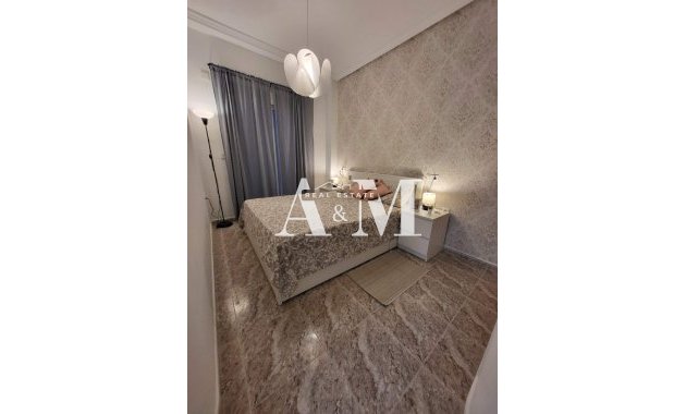 Long Term Rental - Apartment / flat - Torrevieja - Centro