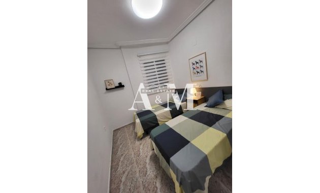 Long Term Rental - Apartment / flat - Torrevieja - Centro