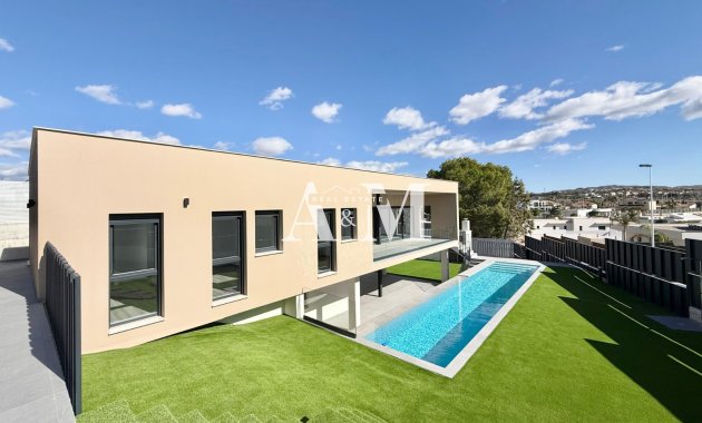 Reventa - Villa - Molina de Segura