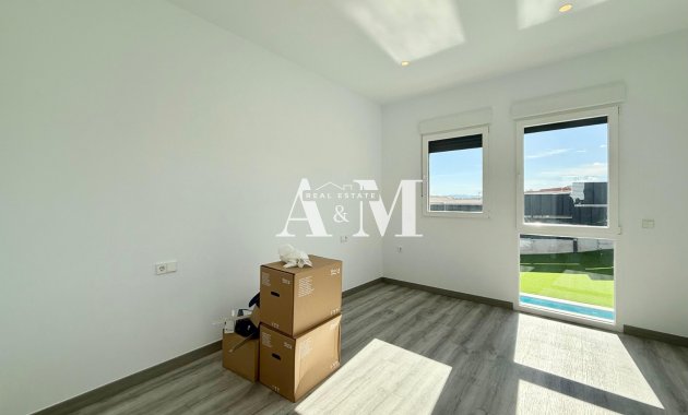 Reventa - Villa - Molina de Segura