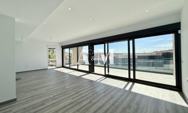 Reventa - Villa - Molina de Segura