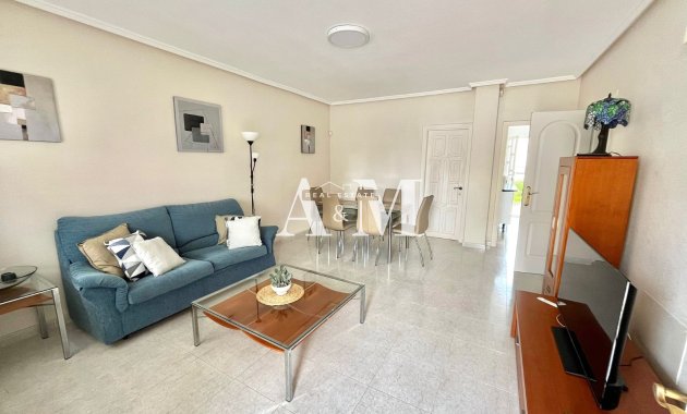 Alquiler a largo plazo - Adosado - Ciudad Quesada