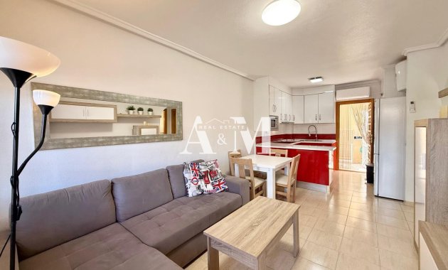 Alquiler a largo plazo - Bungalow - Orihuela Costa - La Florida