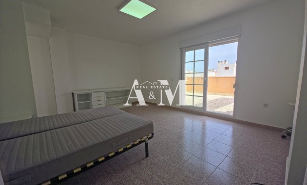 Long Term Rental - Penthouse - Torrevieja - Torrelamata - La Mata