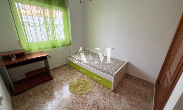 Location à long terme - ground-floor - Orihuela Costa - Los Altos