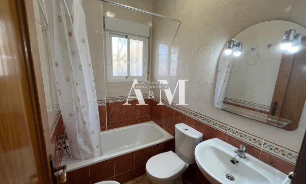 Location à long terme - ground-floor - Orihuela Costa - Los Altos