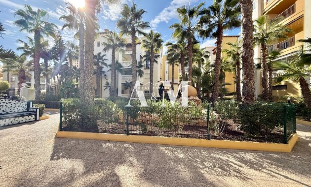 Location à long terme - Appartement - Torrevieja - Playa de los Locos