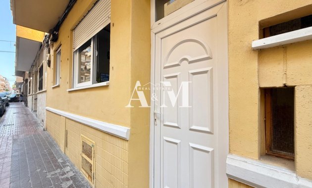 Location à long terme - ground-floor - Torrevieja - Playa del Cura