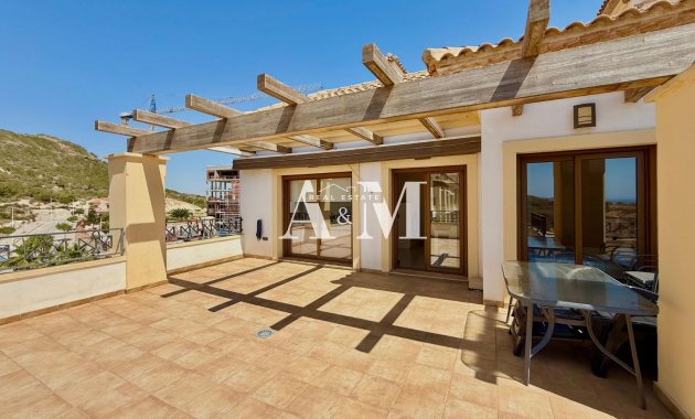 Alquiler a largo plazo - Ático - Guardamar del Segura - Urbanizaciones