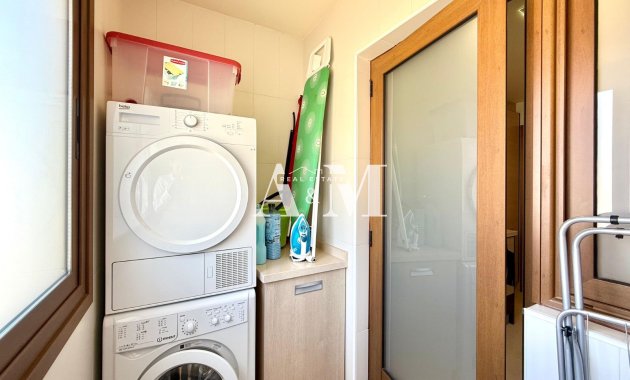 Alquiler a largo plazo - Ático - Guardamar del Segura - Urbanizaciones