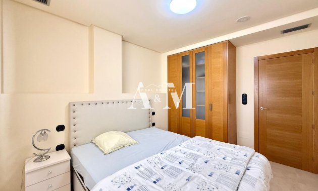 Alquiler a largo plazo - Ático - Guardamar del Segura - Urbanizaciones