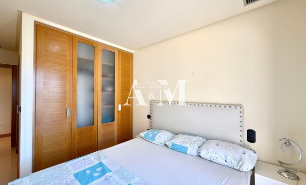 Alquiler a largo plazo - Ático - Guardamar del Segura - Urbanizaciones