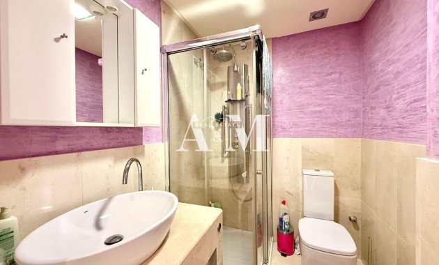 Alquiler a largo plazo - Ático - Guardamar del Segura - Urbanizaciones