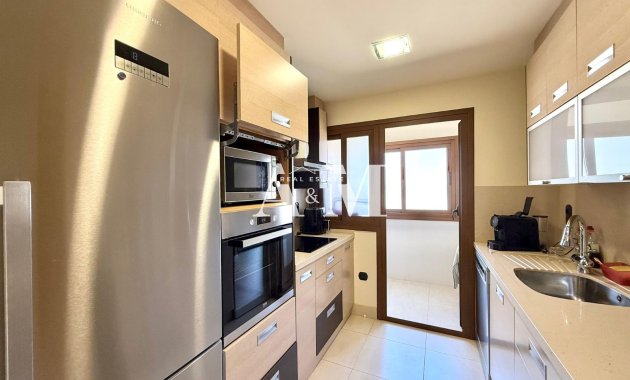 Alquiler a largo plazo - Ático - Guardamar del Segura - Urbanizaciones