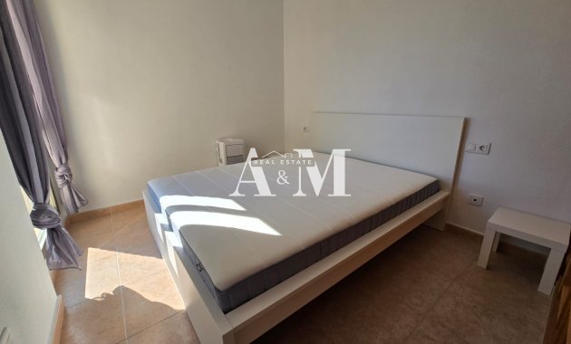 Alquiler a largo plazo - Apartamento / piso - Guardamar del Segura - Urbanizaciones