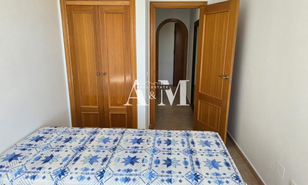 Alquiler a largo plazo - Apartamento / piso - Guardamar del Segura - Urbanizaciones