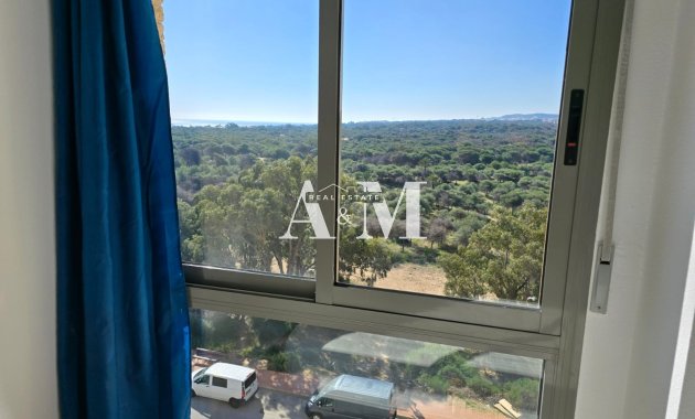 Alquiler a largo plazo - Apartamento / piso - Guardamar del Segura - Urbanizaciones