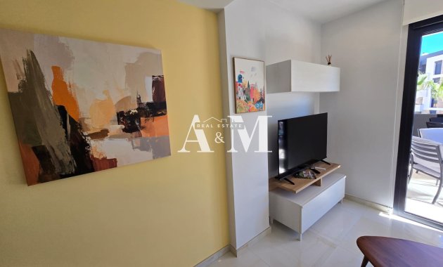 Alquiler a largo plazo - Apartamento / piso - Orihuela Costa - Los Almendros