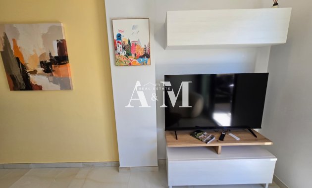 Alquiler a largo plazo - Apartamento / piso - Orihuela Costa - Los Almendros