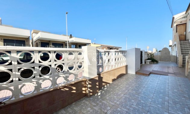 Long Term Rental - Apartment / flat - Torrevieja - Torrelamata - La Mata