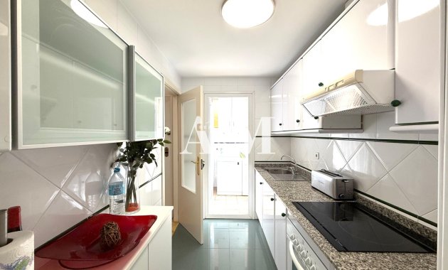 Alquiler a largo plazo - Apartamento / piso - Orihuela Costa - Cabo roig - La Zenia