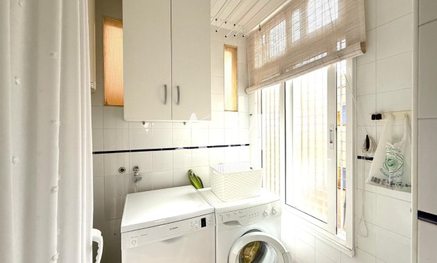 Alquiler a largo plazo - Apartamento / piso - Orihuela Costa - Cabo roig - La Zenia