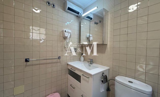 Long Term Rental - Apartment / flat - Torrevieja - Playa de los Locos