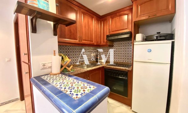 Long Term Rental - Apartment / flat - Torrevieja - Playa de los Locos