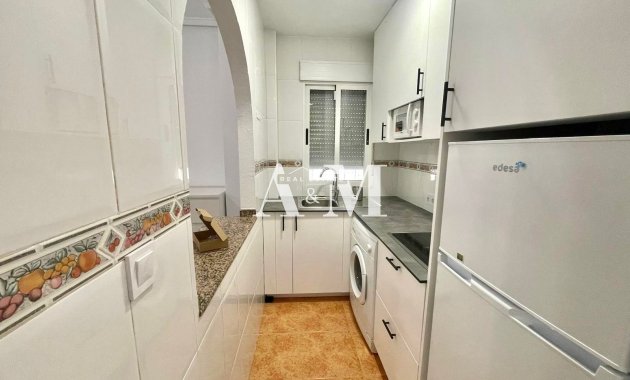 Alquiler a largo plazo - Apartamento / piso - Torrevieja - El Molino