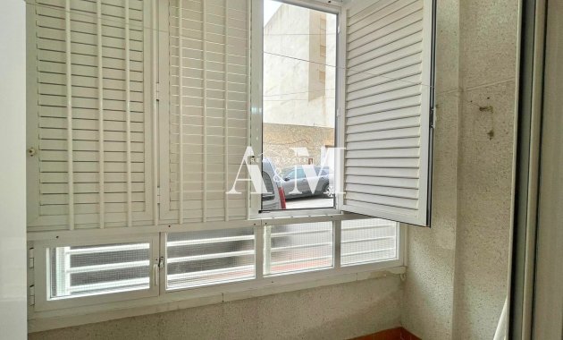 Alquiler a largo plazo - Apartamento / piso - Torrevieja - El Molino