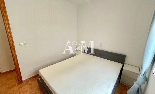 Alquiler a largo plazo - Apartamento / piso - Torrevieja - El Molino