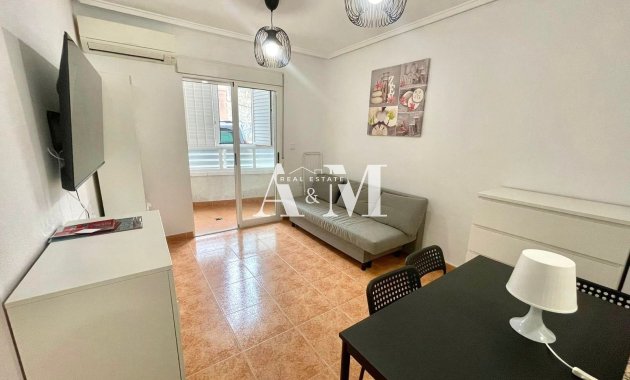 Alquiler a largo plazo - Apartamento / piso - Torrevieja - El Molino