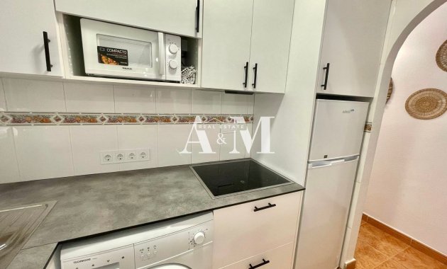 Alquiler a largo plazo - Apartamento / piso - Torrevieja - El Molino