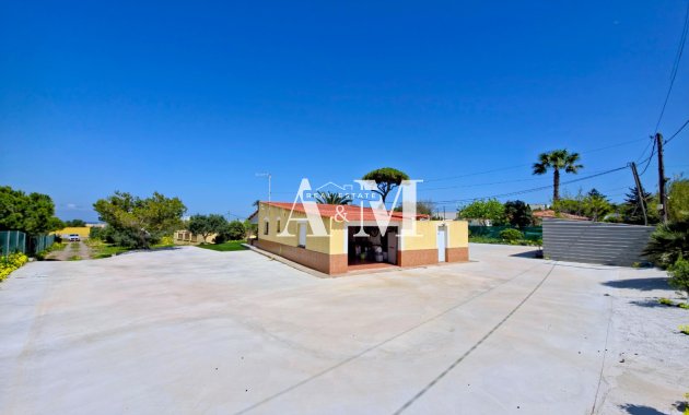 Long Term Rental - Villa - La Manga del Mar Menor