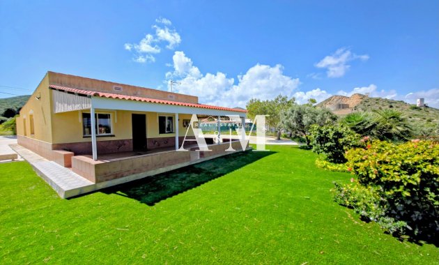 Long Term Rental - Villa - La Manga del Mar Menor