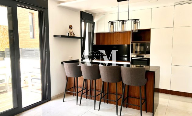 Alquiler a largo plazo - Triplex - Orihuela Costa - Lomas de Cabo Roig