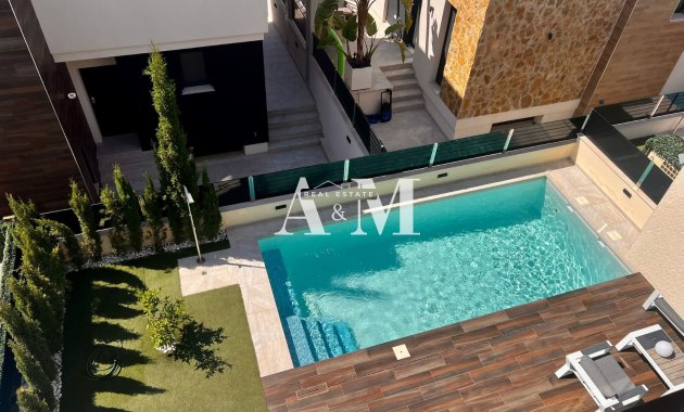 Alquiler a largo plazo - Triplex - Orihuela Costa - Lomas de Cabo Roig