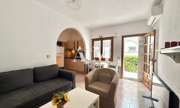 Long Term Rental - Townhouse - Torrevieja - Nueva Torrevieja - Aguas Nuevas