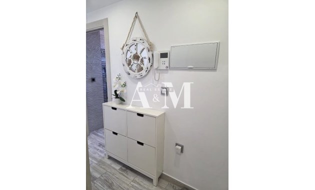 Долгосрочная аренда - Квартира / квартира - Torrevieja - Cabo Cervera