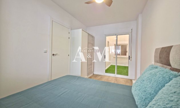 Location à long terme - Appartement - Torrevieja - Playa del Cura