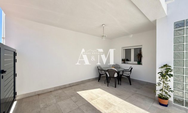 Long Term Rental - Townhouse - Torrevieja - El Acequión - Los Náufragos