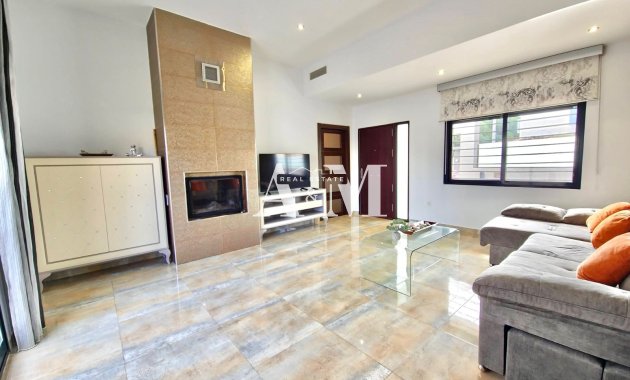 Long Term Rental - Townhouse - Torre de la Horadada - Mil Palmeras