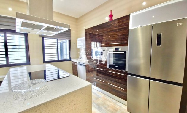 Long Term Rental - Townhouse - Torre de la Horadada - Mil Palmeras