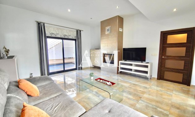 Long Term Rental - Townhouse - Torre de la Horadada - Mil Palmeras