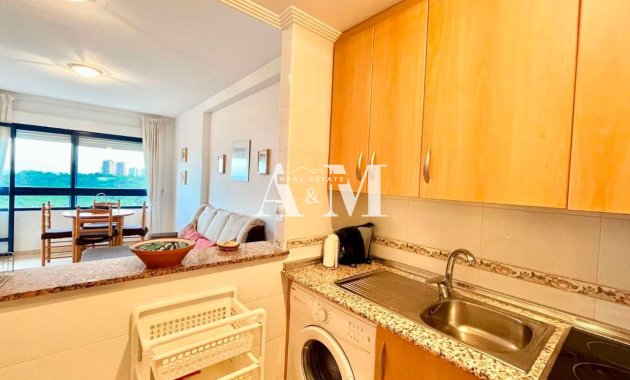 Alquiler a largo plazo - Apartamento / piso - Dehesa de Campoamor