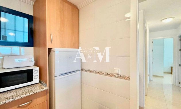 Alquiler a largo plazo - Apartamento / piso - Dehesa de Campoamor